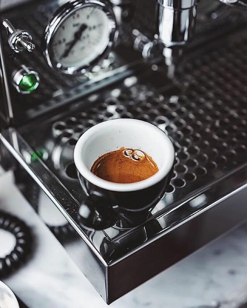 Кофе "Coffee Break" Espresso. Кофе Sirocco Espresso. Красивый кофе. Чашка для эспрессо.