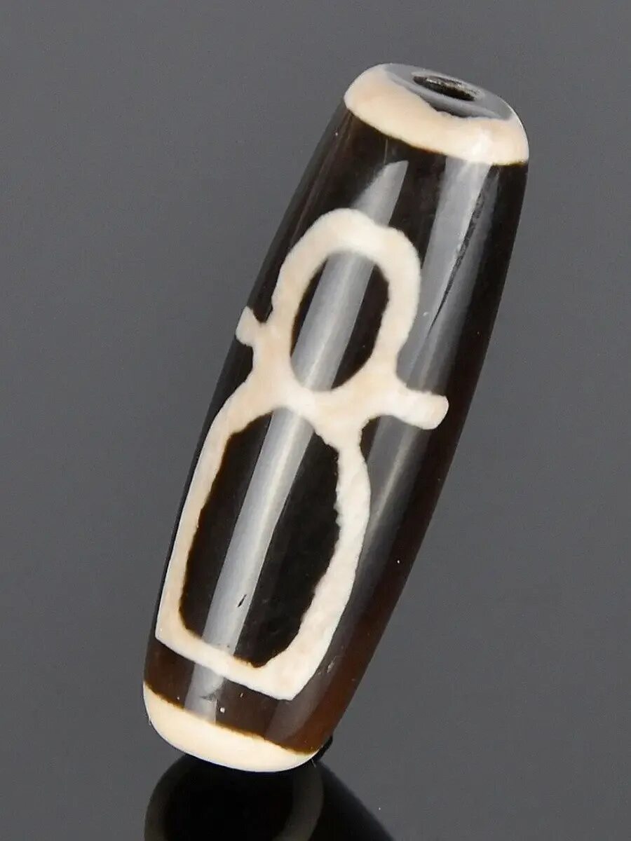 Бусина дзи картинка. Бусина дзи картинка. Бусина дзи 9 глаз. Бусины дзи агат. Бусина дзи 9 глаз.