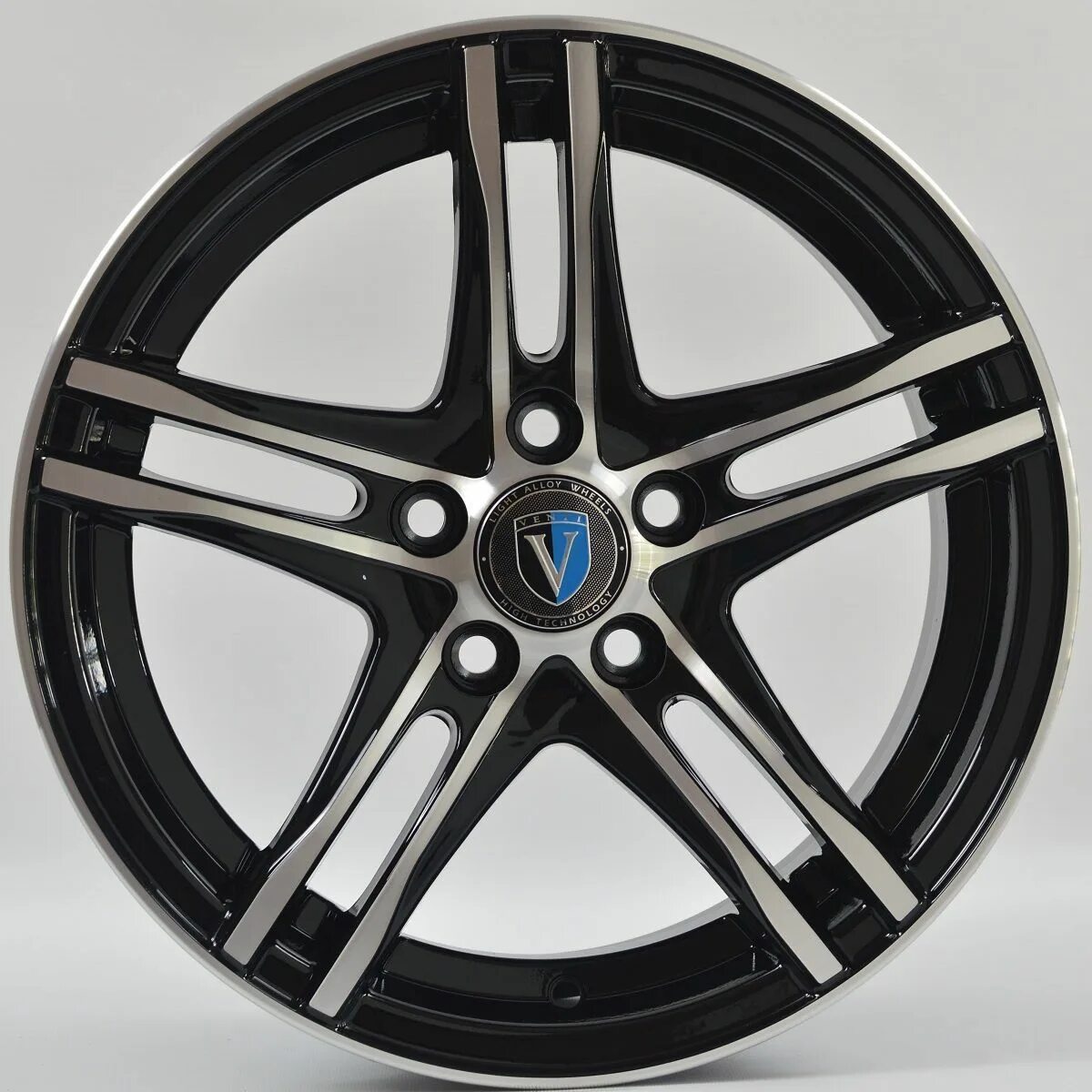 Tech line отзывы. Диски venti 1505 v. venti 1505 v 6,0r15 5*100 et38 d57,1 bd. r15 venti 1505. tech line venti 1506 6.0x15 4x100 et45 60.1 bd.