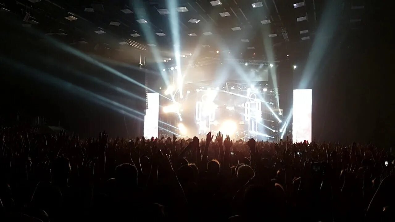 Нойз мс опен эйр. Нойз мс концерты. noize mc концерты. нойз мс концерты 2025.