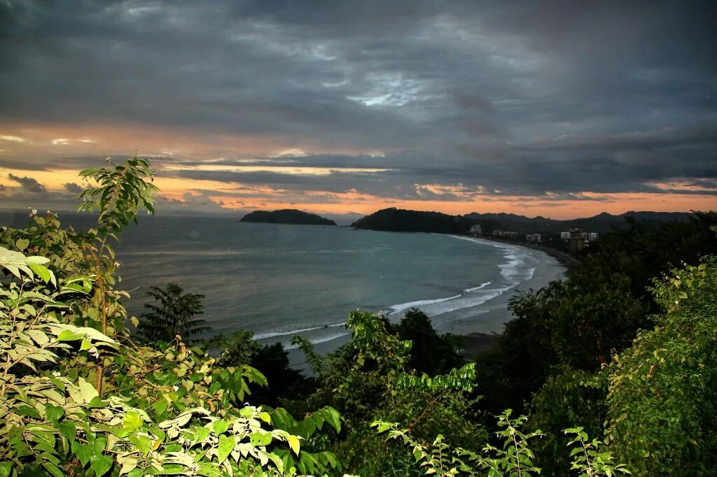 Хако Коста Рика. Пляж Хако Коста Рика. Сан-Хосе (Коста-Рика). Город Хако. Коста рика северная