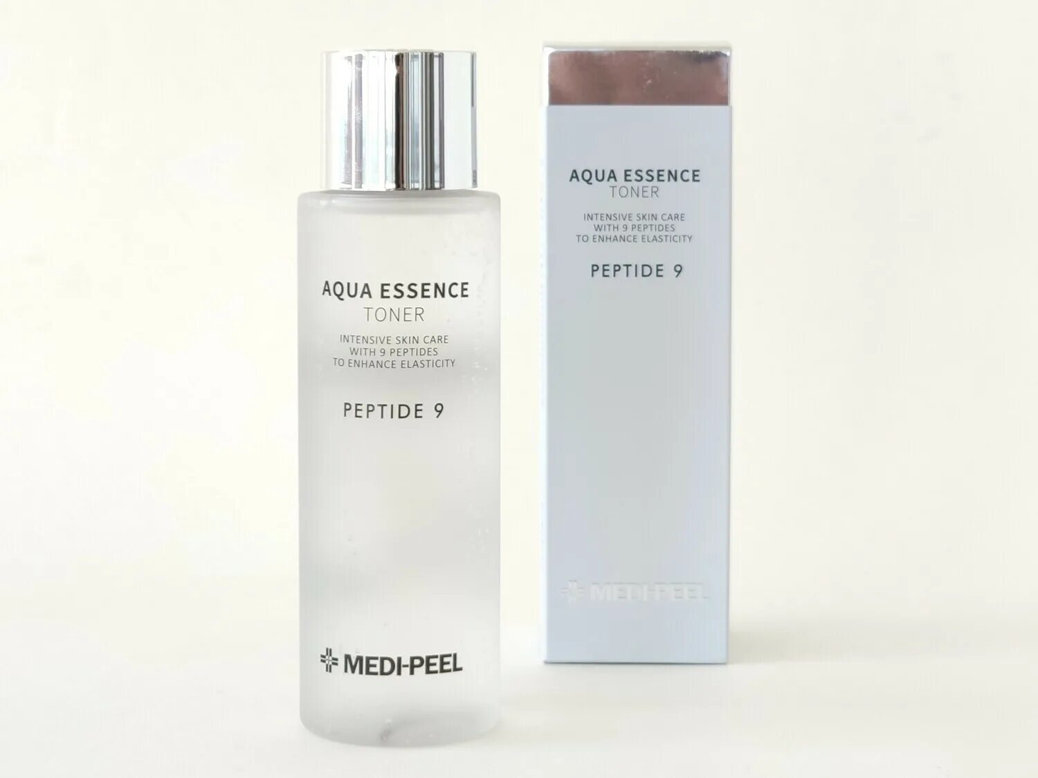 Medi peel aqua essence toner. Medi-Peel Peptide 9 Aqua Essence Toner. Peptide 9 Aqua Essence. Тонеры корейские Мedi-Pell. Medi Peel Aqua Essence.