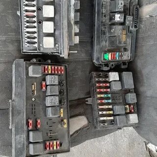 Где находятся предохранители ваз 2114