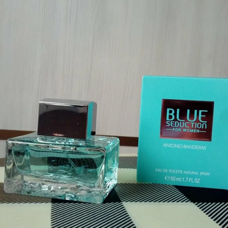 Banderas blue seduction for women. Духи Антонио Бандерас женские Blue Seduction. Туалетная вода Антонио Бандерас женские Блю. Антонио Бандерас духи Блю Седакшн женские. Духи Антонио Бандерас женские Blue 30 мл.