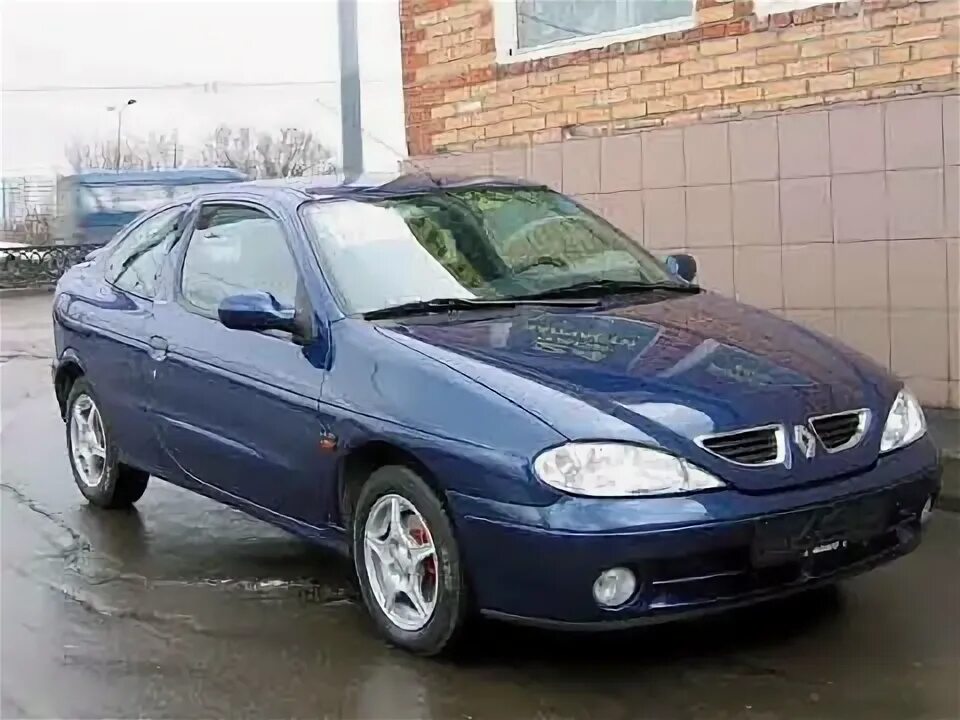 Рено меган 2000 года