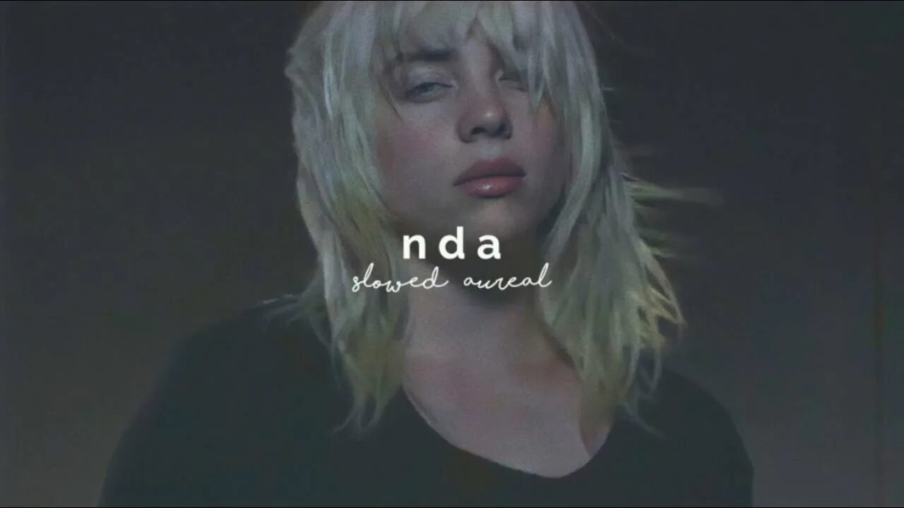 Чему учат песни билли айлиш. Билли айлиш с черными волосами. No time to die billie eilish обложка. Nda billie eilish обложка. Песни билли айлиш speed up.