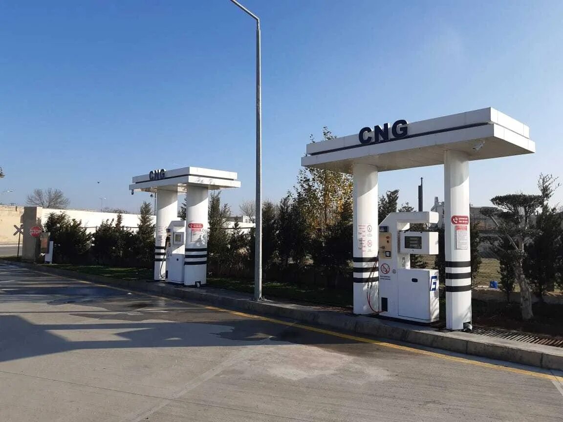 Заправка баку. АЗС CNG Сокар Азербайджан. АЗС CNG Сокар Баку. АЗС SOCAR. Заправки в Азербайджане.