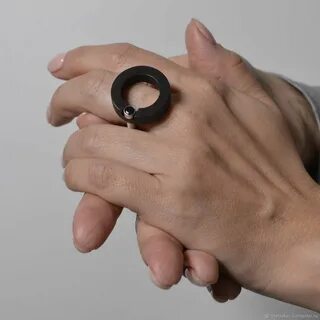 Hole ring