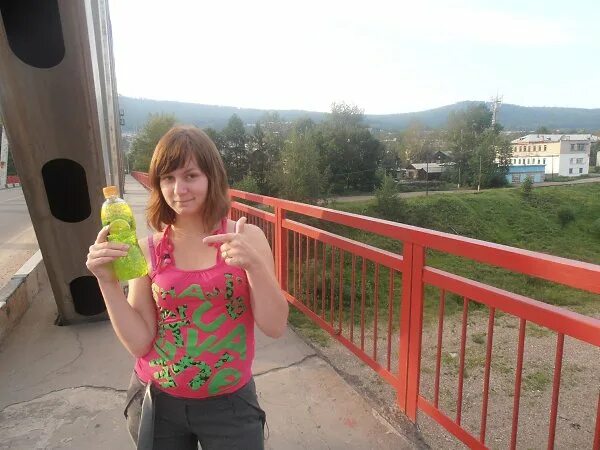 Михробян анастасия усть кут. Девочки усть-кута. Усть кут. Девушки усть-кута с номерами. Номера девушек усть кут.