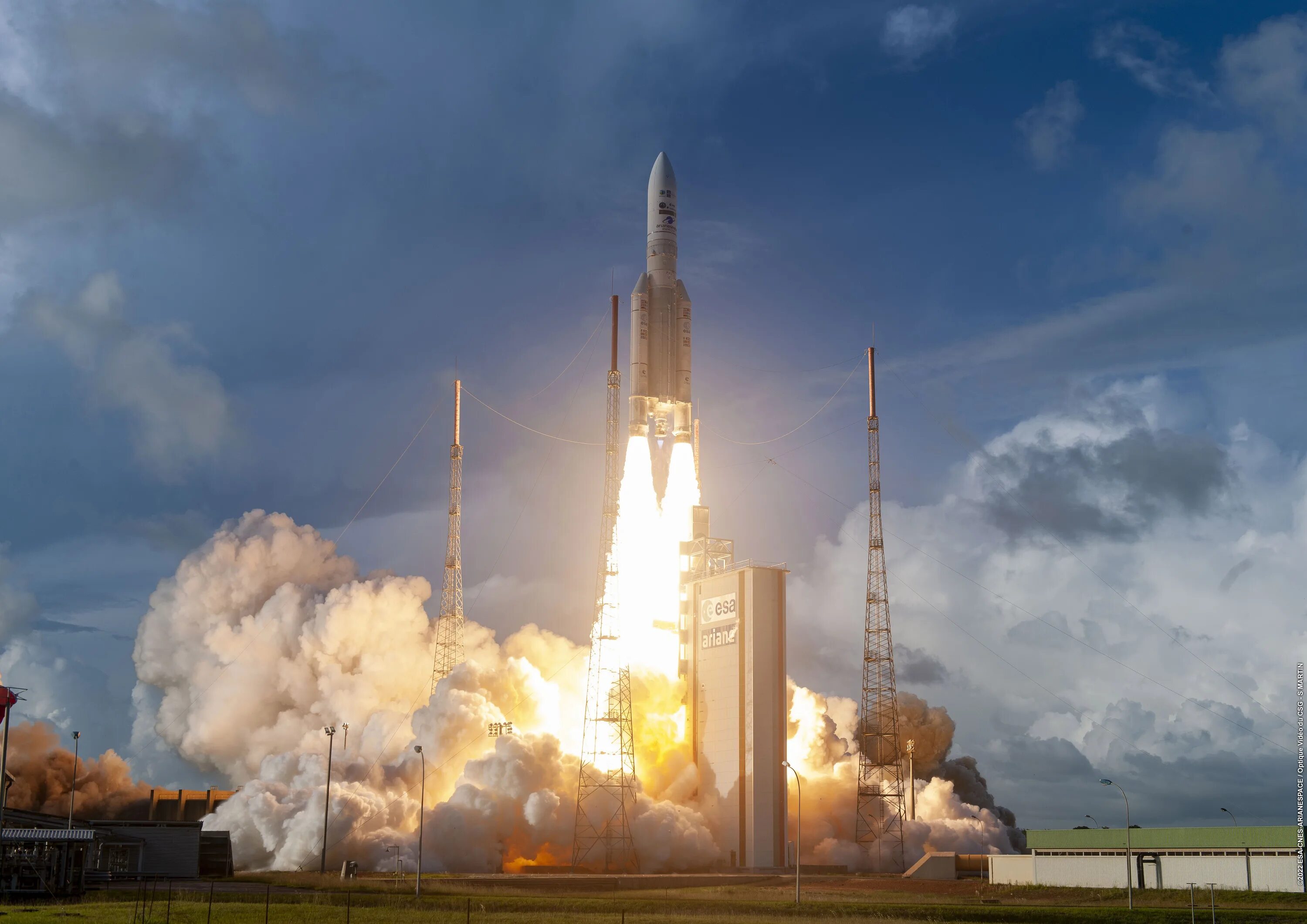 Боинг starliner. Space x. Пуск ракеты. Космические запуски 2024 в мире. Ракета фалькон 9.