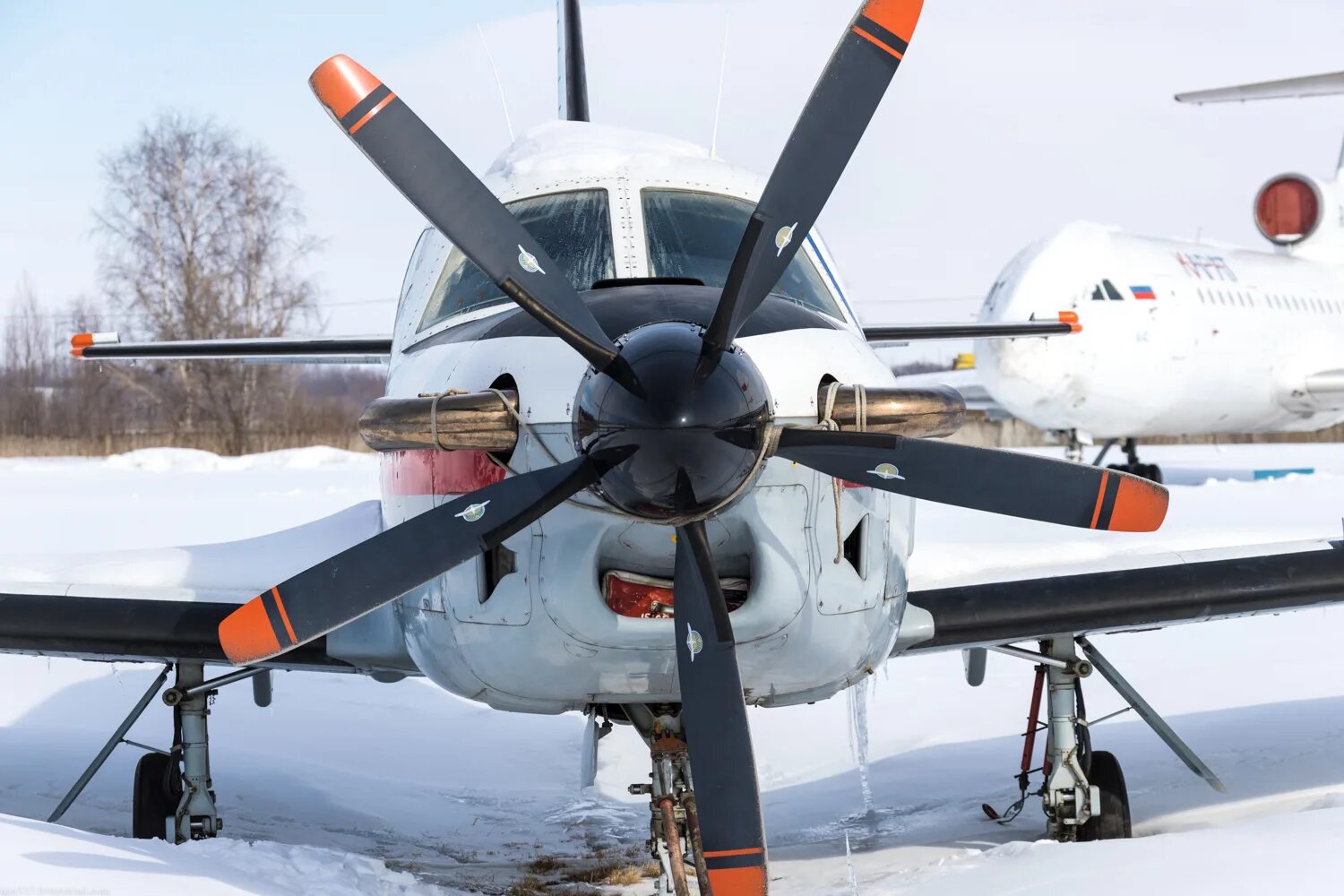 М 101 т. Самолёт м-101т «гжель» кабина. м-101т пассажирский самолёт. самолет гжель м101-т. мясищев м-101т «гжель».