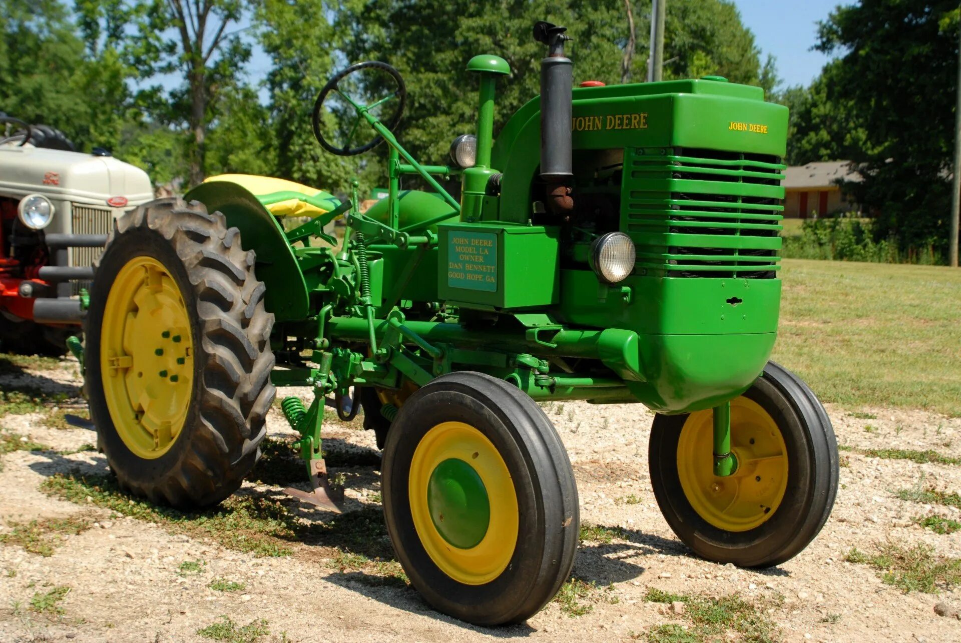Зеленый трактор. Трактор зеленый джон дир. трактор john deere 1930. джон дир 6920. трактор джон дир 9560.