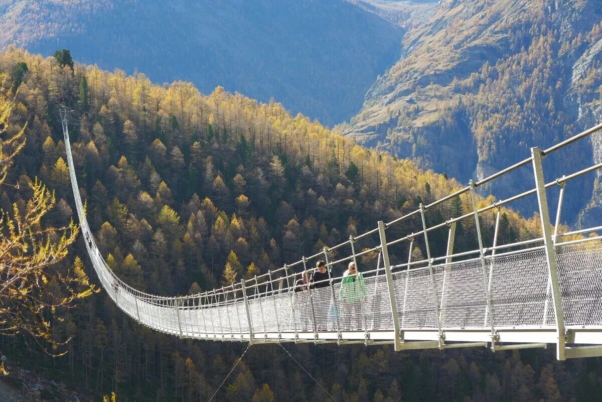 Где находится подвесной мост. Skywalk, чехия. подвесной мост имени чарльза куонена, швейцария. подвесной мост – skywalk. татев мост пешеходный.