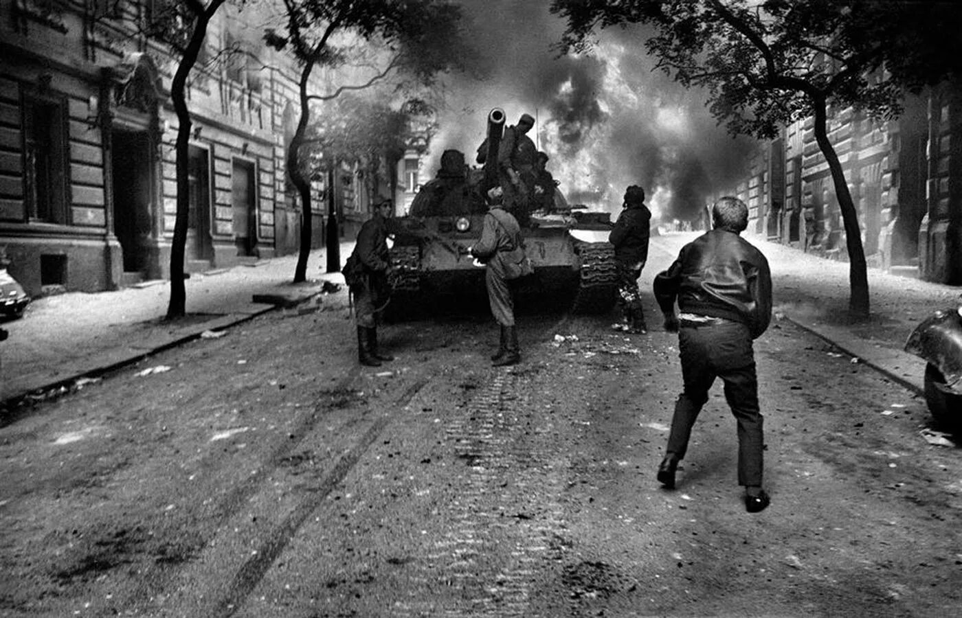 Протесты в чехословакии. Чехословакия 1968. Прага август 1968.