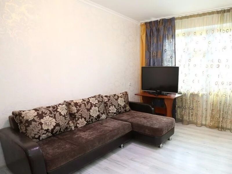 Саранск ул володарского 92. Снять квартиру в саранске. Снять квартиру от собственника саранск. Посуточные квартиры в саранске на химмаше. Саранск комарова 6а квартиры.