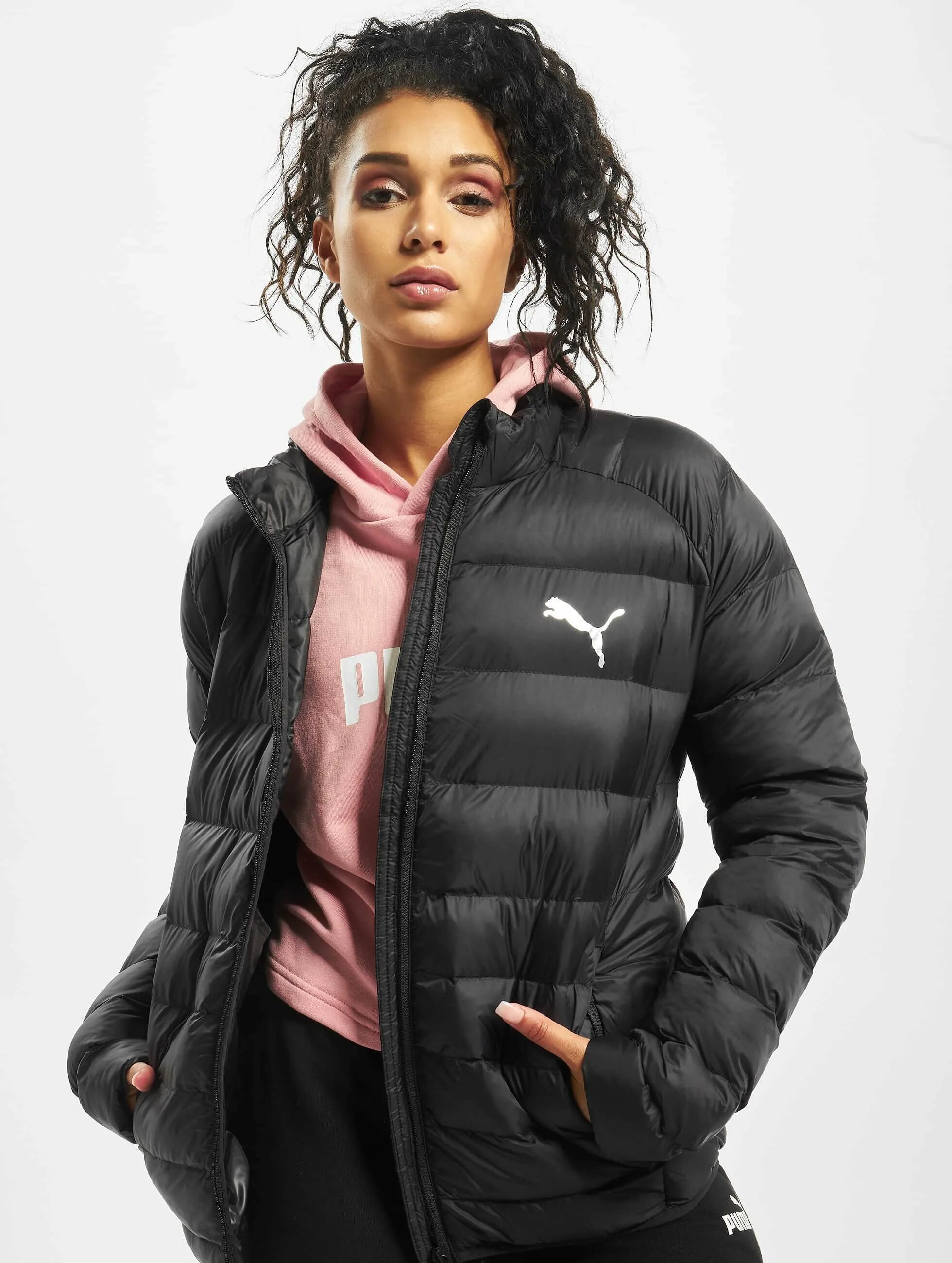 Купить дорогую куртку. Куртка Puma w Primaloft Jacket женская. Куртка эйч энд эм женская. Craziness куртка женская. EDCO куртка женская.