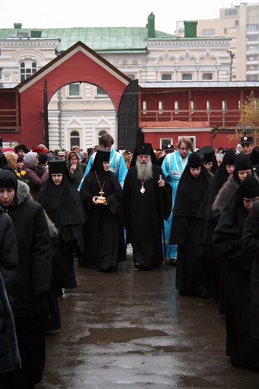 работа в покровском женском монастыре москва. логотип покровского женского монастыря москва. игумения феофания ольга мыскина. покровский монастырь в москве ветка. работа в покровском женском монастыре москва.