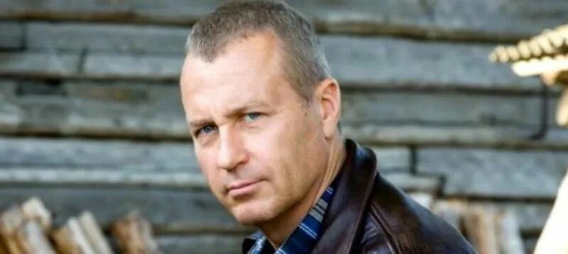 Штефанко биография личная жизнь и смерть Ответы : Вам знакомо лицо актёра : слева и справа