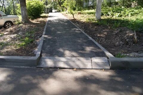 Проезд через двор