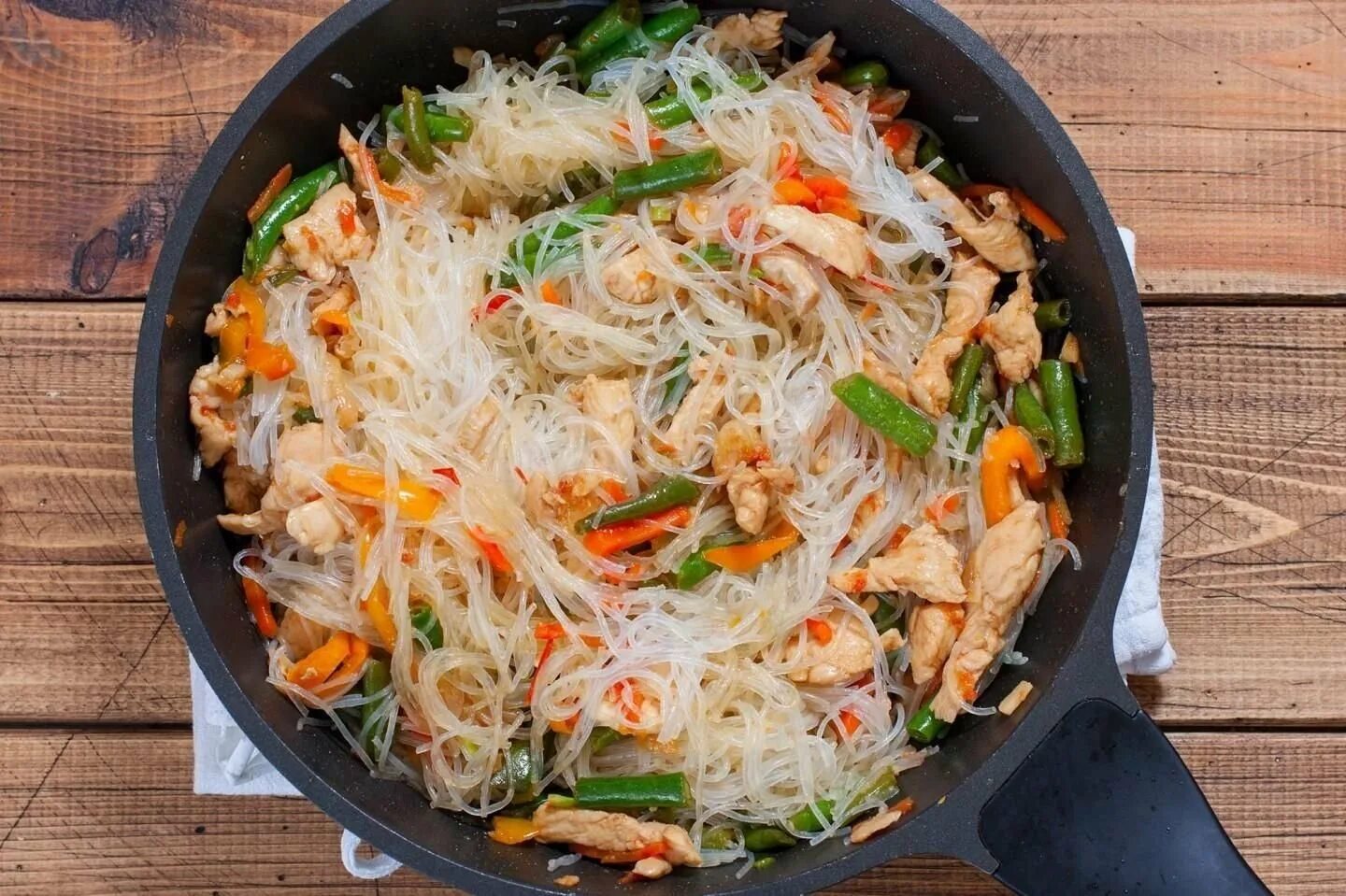 Как вкусно приготовить фунчозу дома
