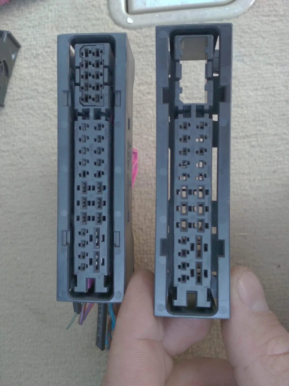 Схема подключения усилителя bose audi a6c5. Распиновка усилителя bose mazda 6. Распиновка усилителя bose инфинити. Усилитель bose 37 pinout. Распиновка усилителя bose audi a6.