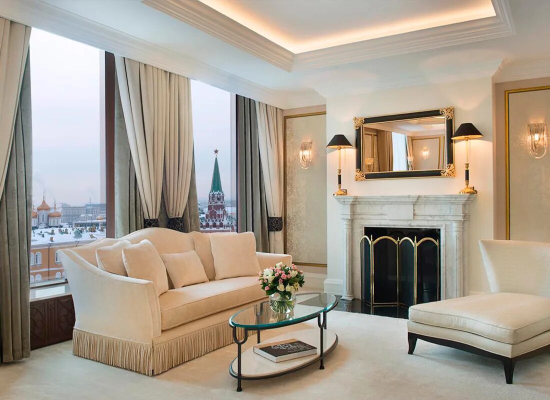 Самой дорогой отель в москве. Гостиница Ritz Carlton Москва. Президентский Люкс Ritz Carlton. Президентский Люкс the Carlton Moscow. Отель the Ritz-Carlton, Moscow 5.