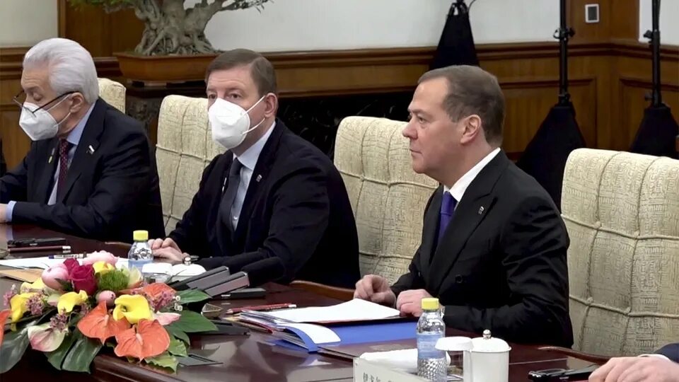 Переговоры медведева. Китайская делегация. Встреча Медведева.