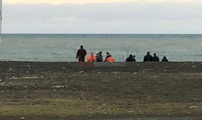 Из воды извлечен человек без признаков жизни. Утопленники в черном море. Трупы на берегу черного моря. Трупы людей в Азовском море.