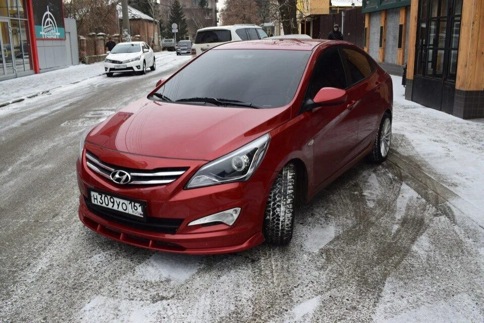 Солярис купить тула. Hyundai Solaris 2015. Хендай Солярис 2014. Hyundai Solaris 2014 года. Hyundai Solaris 2014 бордовый.