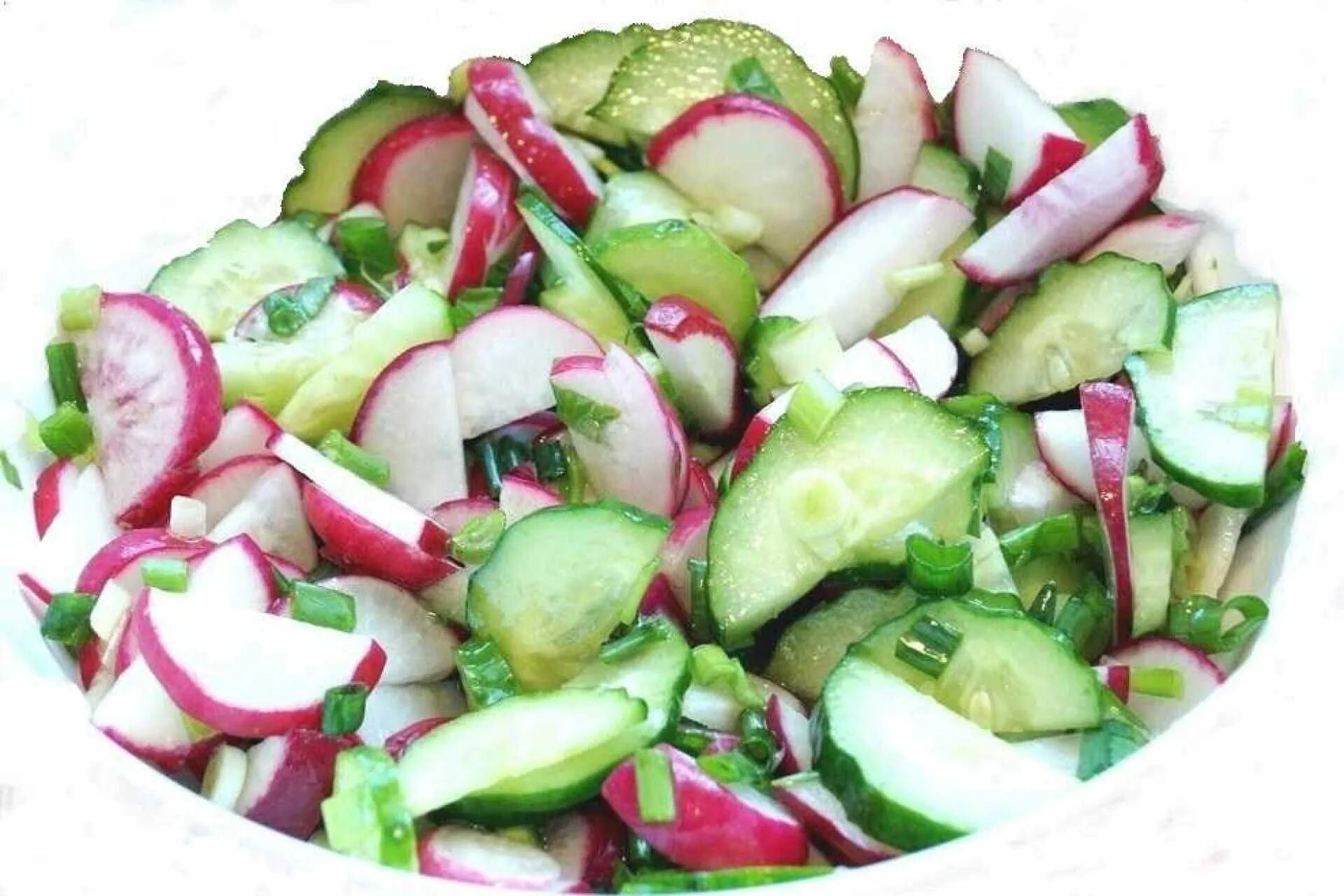 Салат с редиской и огурцом. Салат капуста огурец редис. Салат из свежих огурцов и редиса. Салат из редиса с огурцом. Салат с редиской и сметаной.