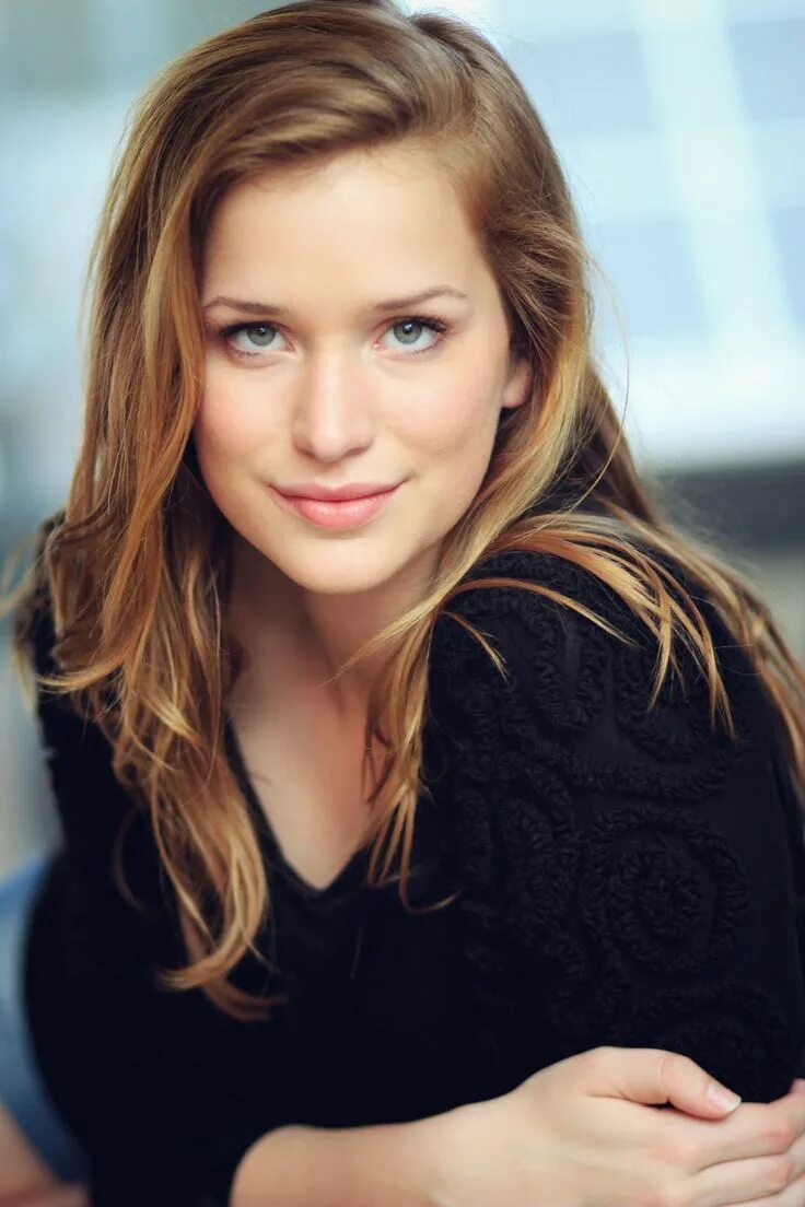 Elizabeth Lail. Элизабет Лейл актриса. Элизабет Лэил фотосессия. Элизабет Лэил 2022. Elizabeth yu