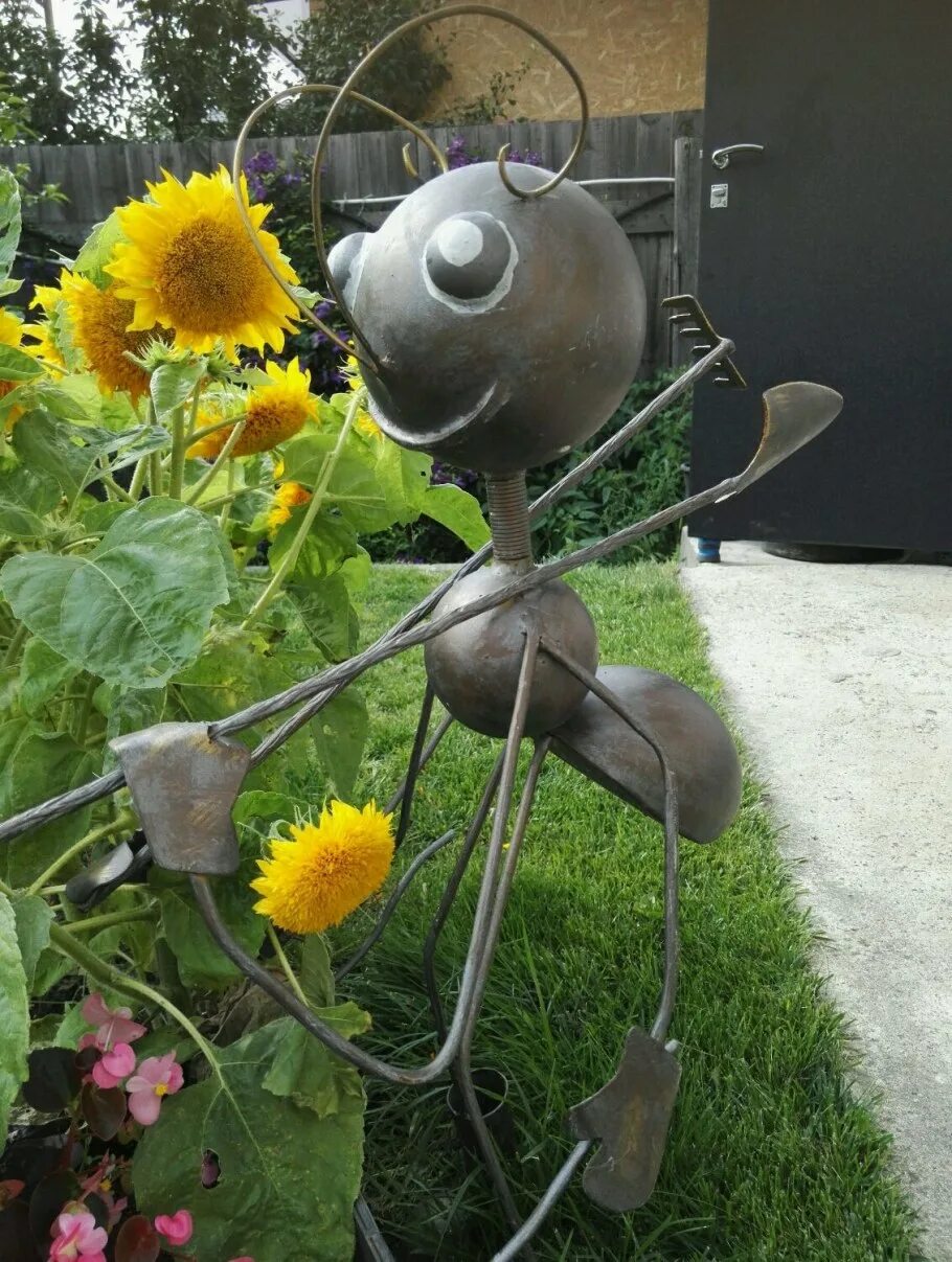 Kathi's Garden Art Rust-n-Stuff: Moonshadow Lavender Farms Schrottplatzkunst, Sk