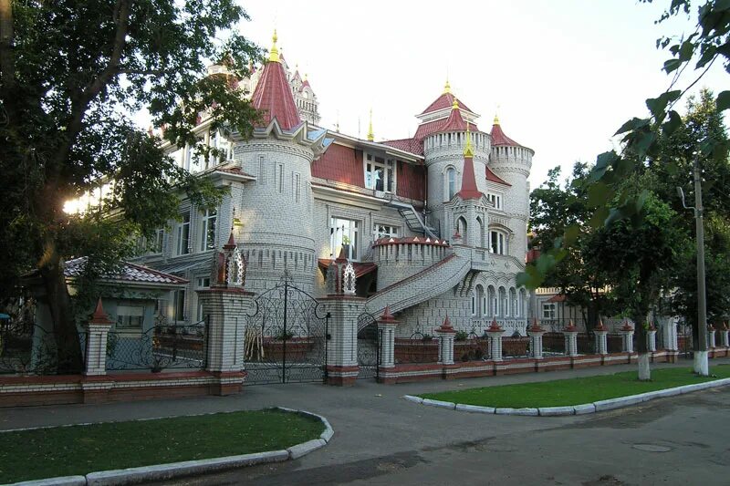 Школа йошкар ола замок. Детский сад обыкновенное чудо йошкар-ола. Сад обыкновенное чудо. Йошкар-ола школа обыкновенное чудо. Обыкновенное чудо йошкар-ола садик.