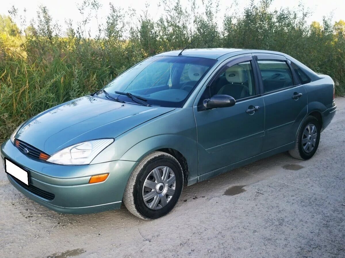 Форд фокус 2003 купить. Форд фокус 1 2003. Ford Focus 2003 2.0. Ford Focus 1 седан 2003. Форд фокус 2003 седан.