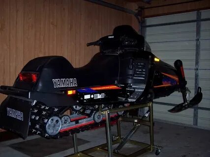 Ямаха v max снегоход