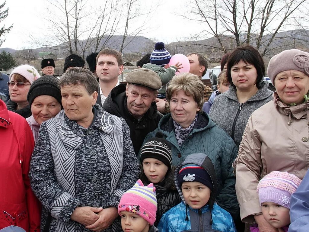 Село Сергеевка Партизанский район. Село Авангард Приморский край. Село Сергеевка Приморский край. Сергеевка Приморский Партизанский район. Погода в партизанском районе село партизанское