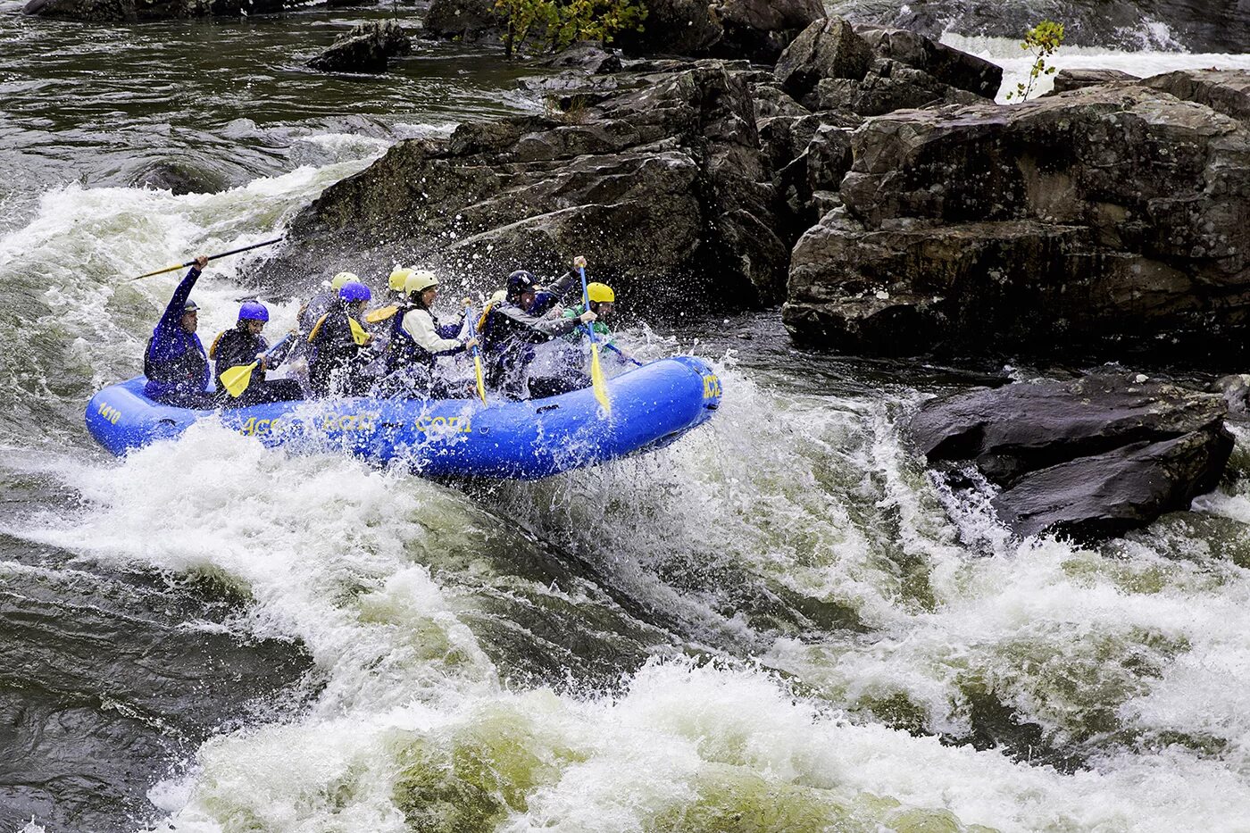 коста рика рафтинг. река катунь сплав. ахтохаллэн река. исток бии. опасные пороги.