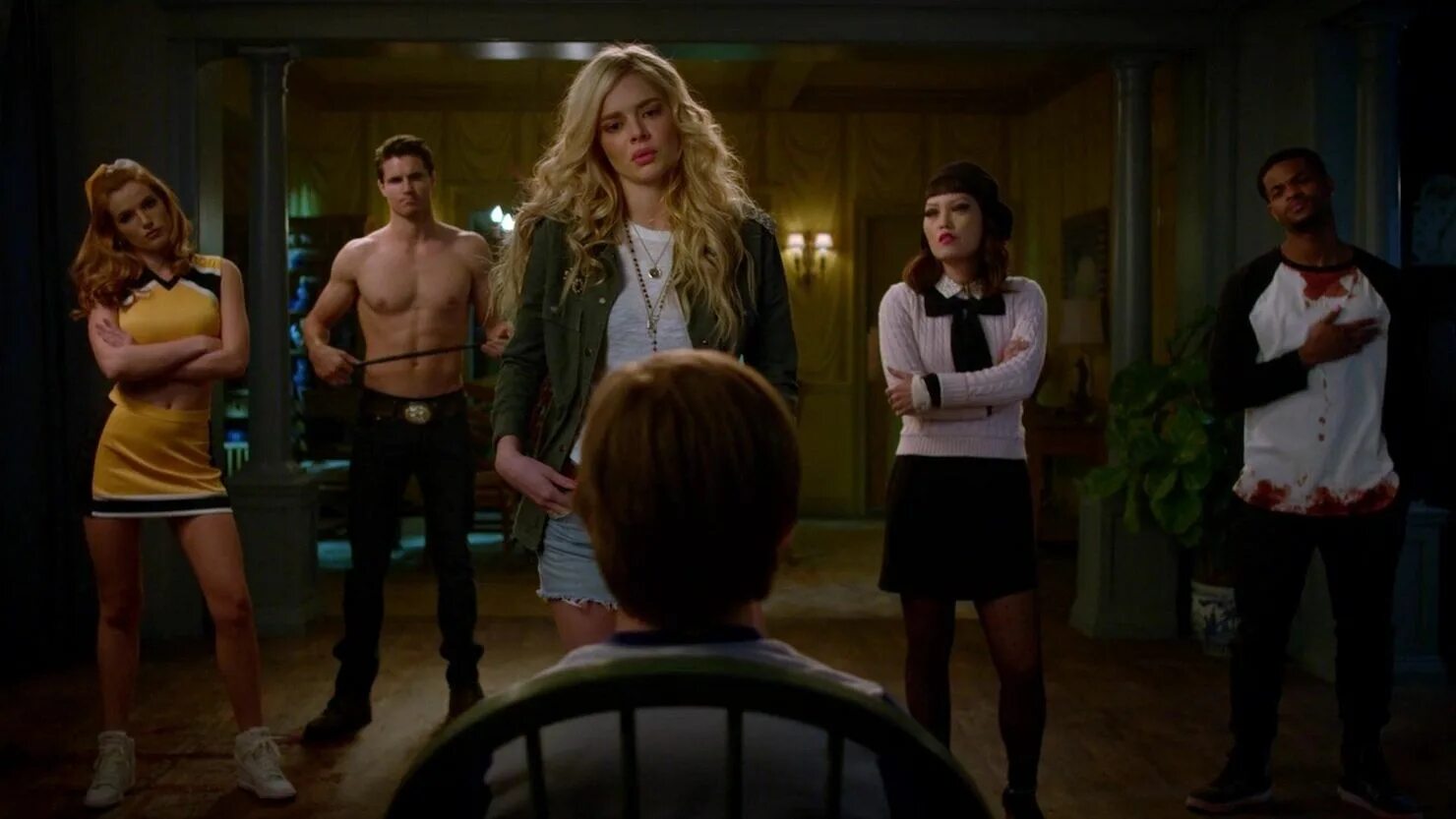 Няня фильм 2017 самара уивинг. Мэри поппинс джейн. Белла торн няня поцелуй. Как называется приходящая няня. Алисия сильверстоун фильм приходящая няня 1995.