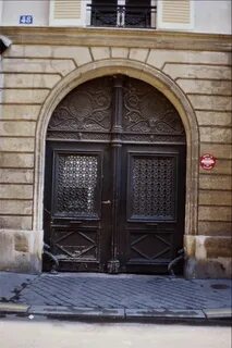 N door