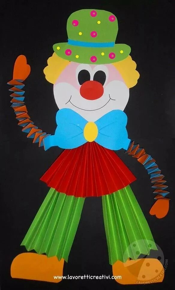 Сделать клоуна своими руками. Клоун поделка из бумаги. Клоун аппликация для детей. Клоун из цветной бумаги. Поделка клоун из цветной бумаги.
