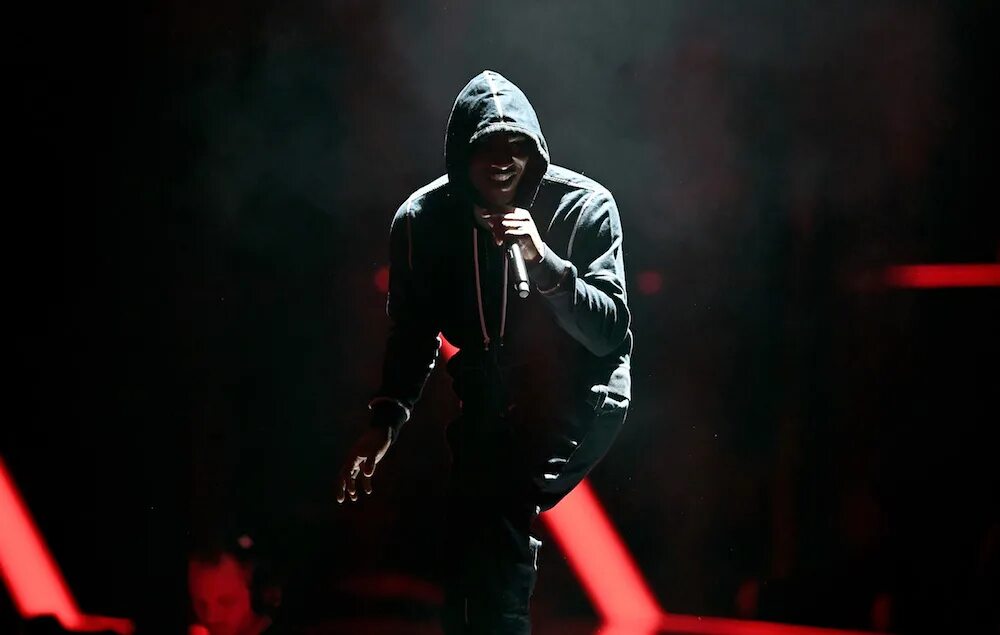 Skepta gas me up. Skepta. skepta banksea. shutdown skepta.