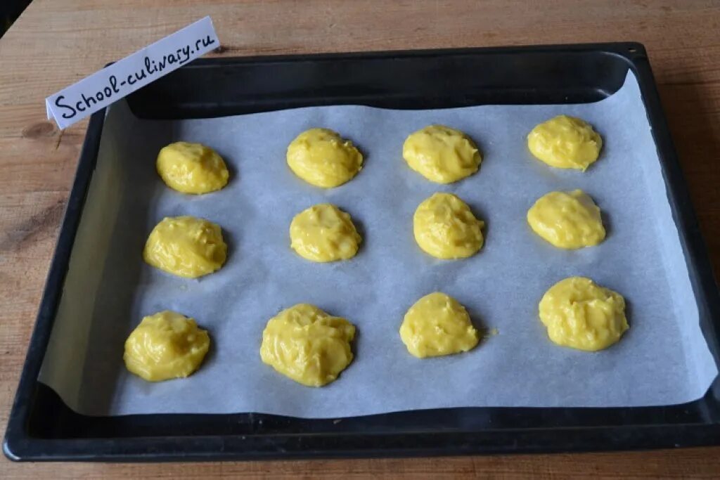 болванки для пирожков. сколько выпекать дрожжевой пирог в духовке. пирожки на дрожжевом тесте в духовке. пирожки при температуре. сколько выпекать дрожжевой пирог в духовке.