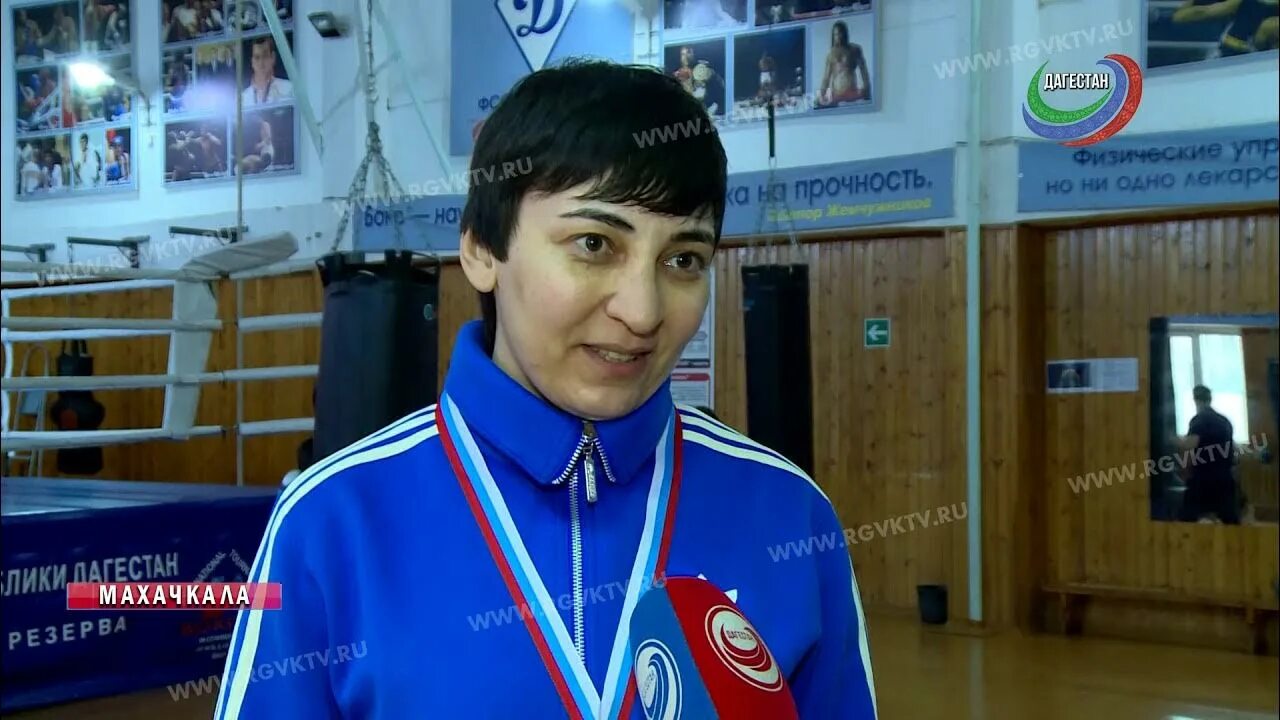 Нурият Алибекова. Нурият Алибекова кикбоксинг. Дагестанские спортсменки. Девушка спортсменка из Дагестана.
