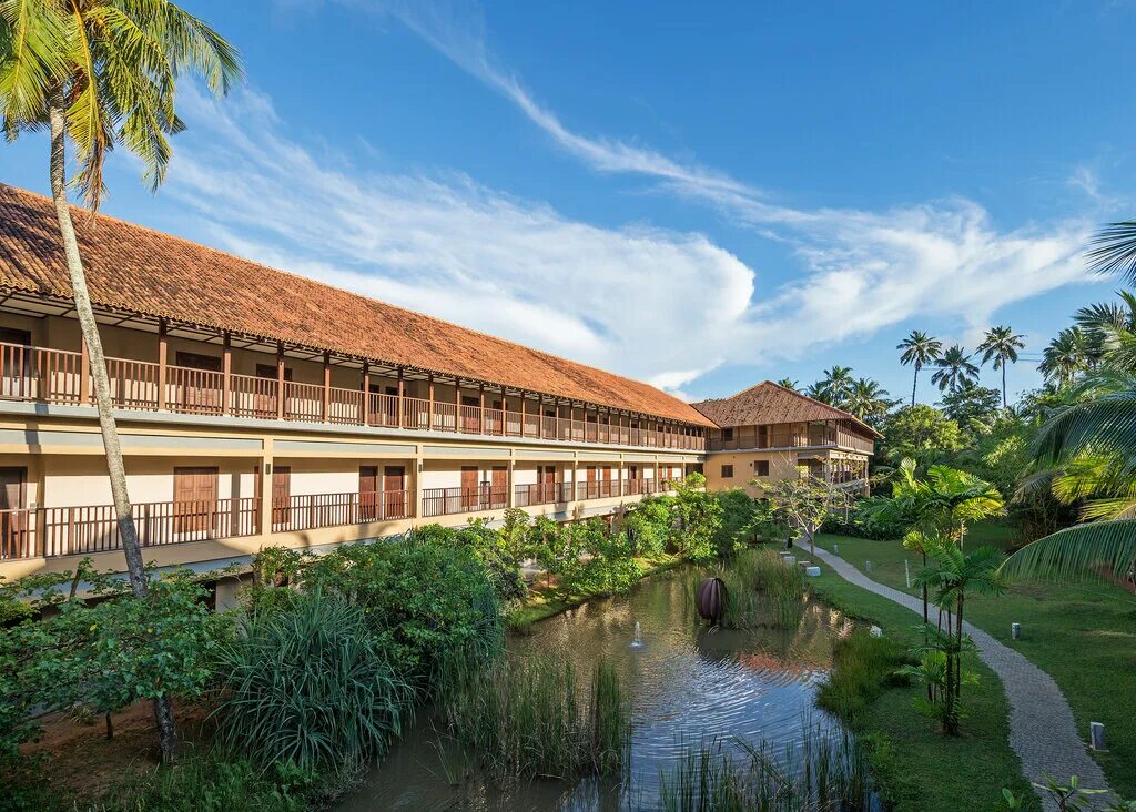 Шри ланка гостиницы. Отель Anantara Kalutara Resort. Анантара Калутара Шри Ланка. Анантара Тангалле Шри Ланка. Анантара Калутара Шри Ланка отель.