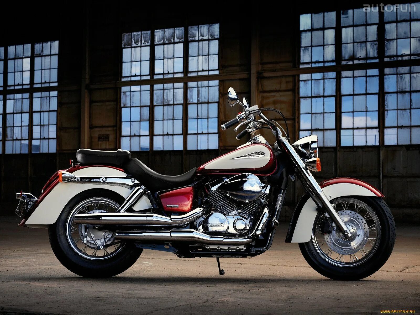 Honda vt shadow. Хонда шадоу 750. Honda vt750c Shadow. Мотоцикл Хонда шадоу 750. Honda VT 750 Shadow.