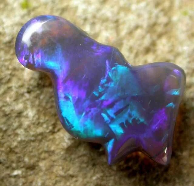 Опал животное. Перламутровый опаловый цвет. glacier blue crystal цвет. фольга с эффектом опала.
