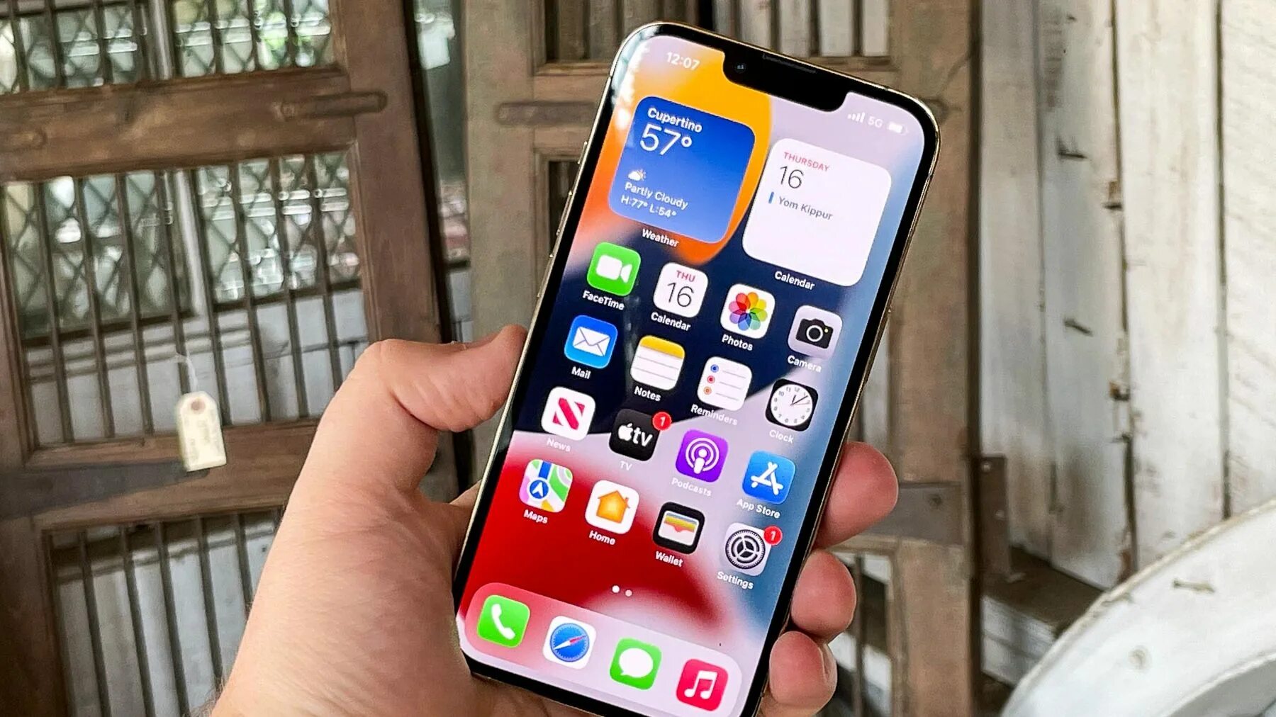 Обновление ios 18 на какие айфоны выйдет. Айфон с функцией qi. секрет iphone. айфоны и текно. iphone 13 обзор.