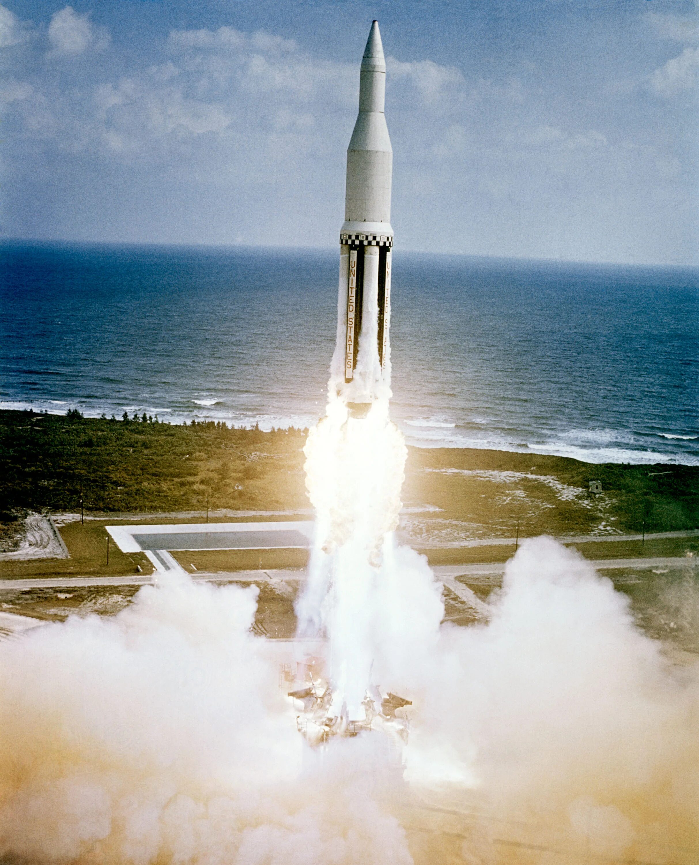 First launch. Сатурн 1 1. saturn 1b sa1. saturn sa-2. apollo 1 launch.