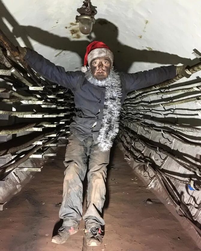 Сус ютубер. Сус блоггер. Супер сус. Супер сус 512 кб. Супер сус рост.