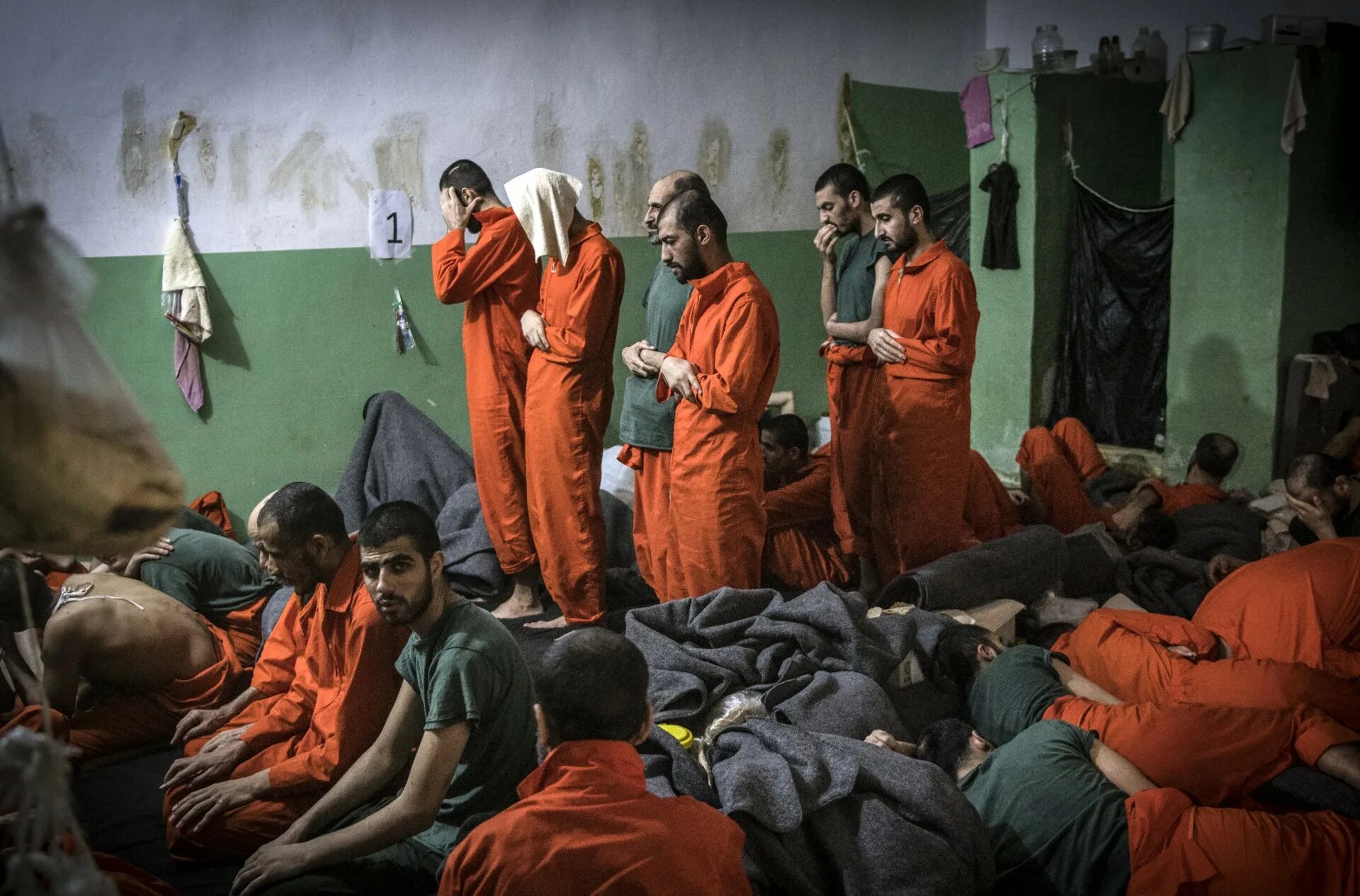 Где будут сидеть террористы из крокуса. Тадморская тюрьма, Сирия.